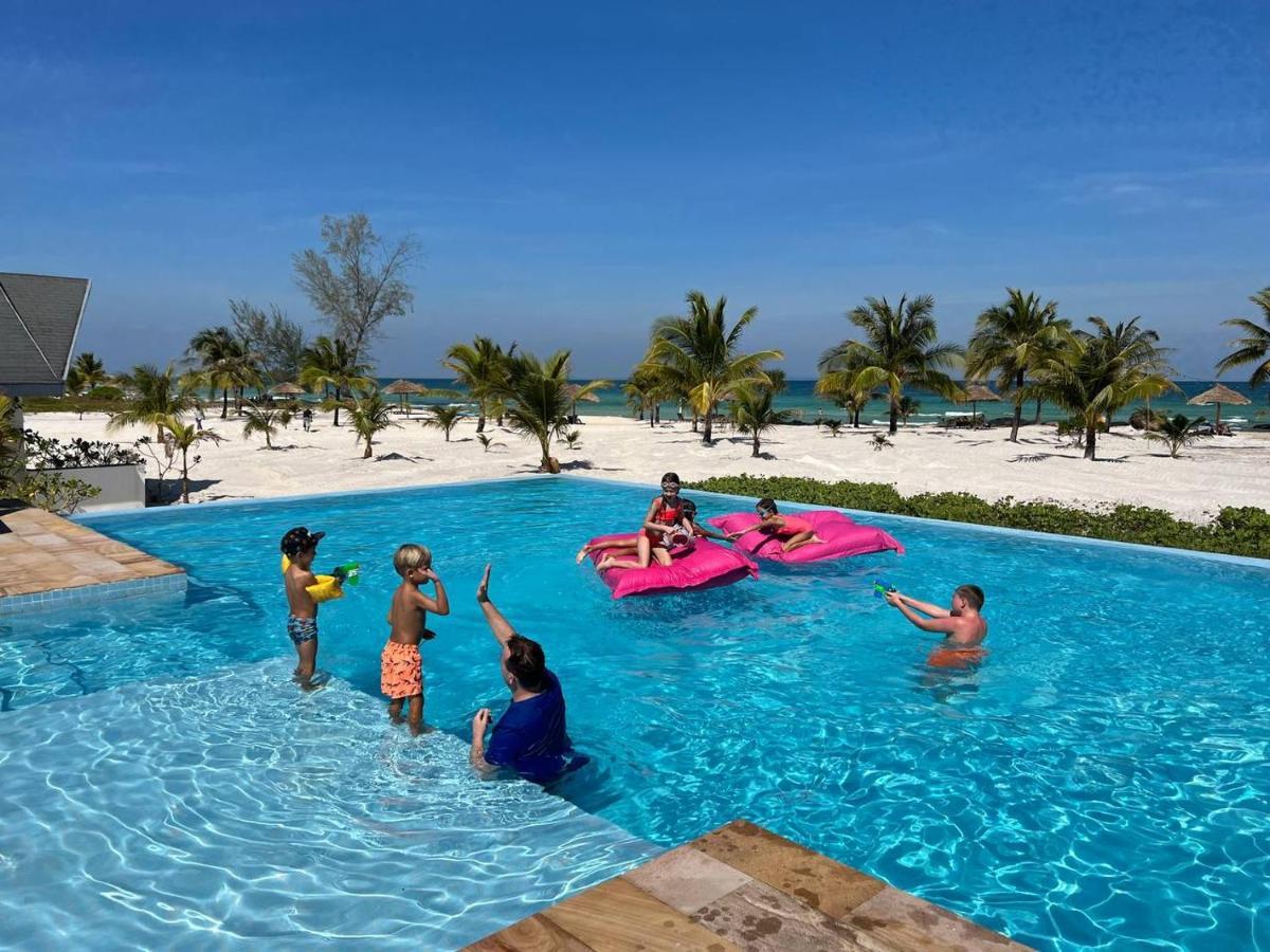 You&Me Resort Pagoda Beach ภายนอก รูปภาพ